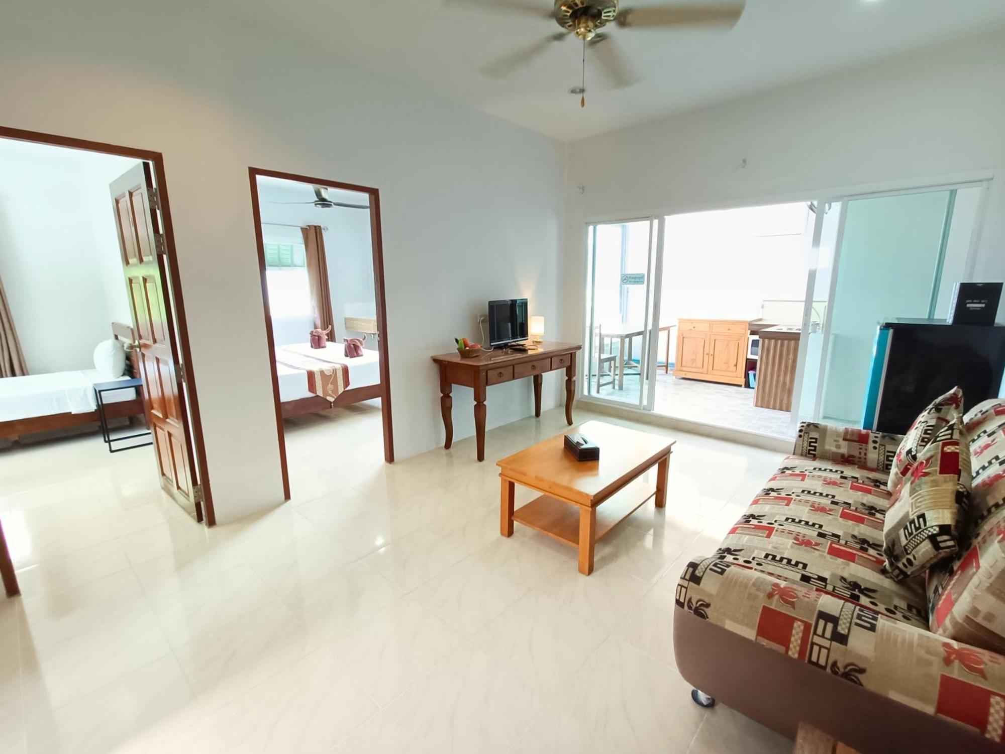 Sr Sea View Apartments Patong Room photo